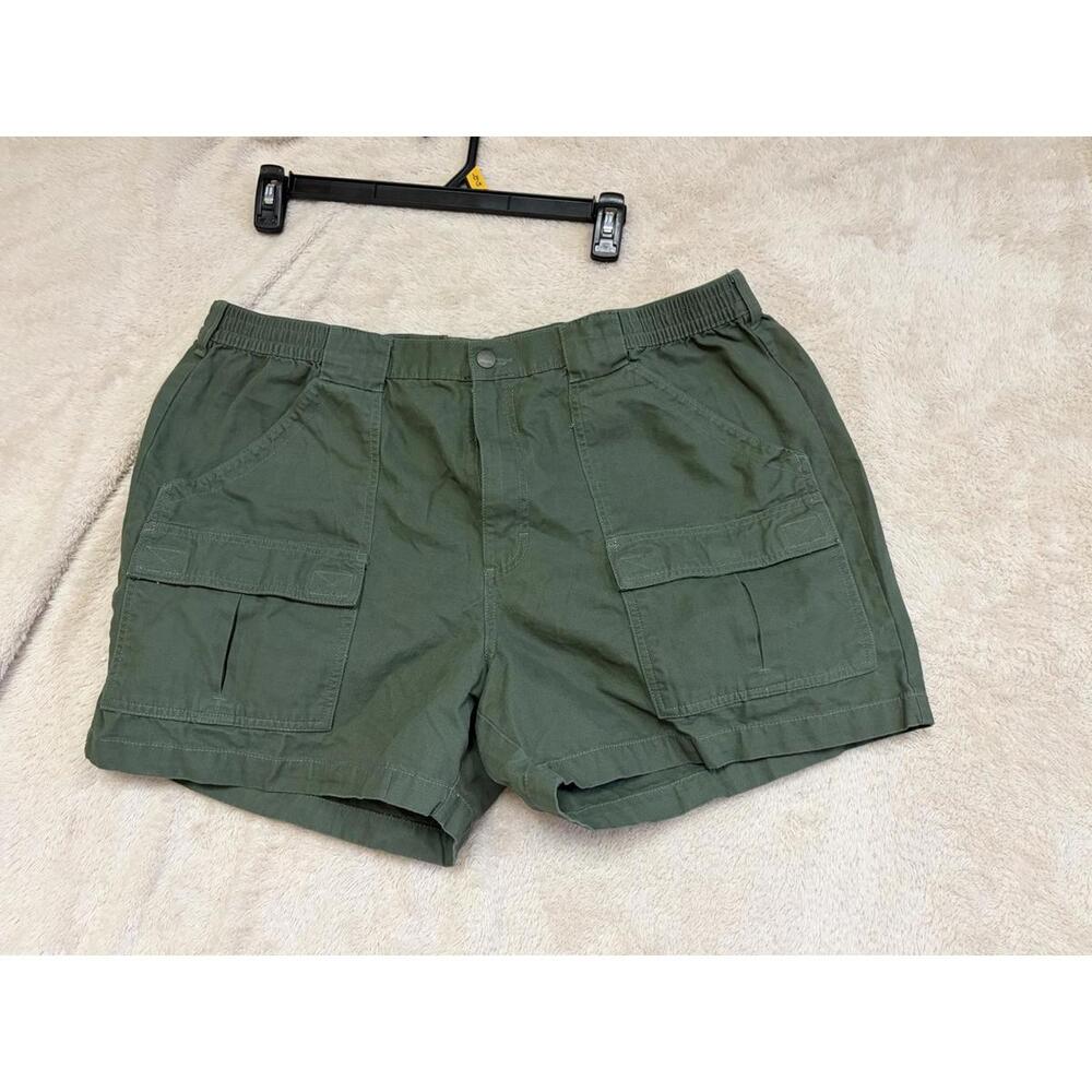 RED Head Green Cargo Shorts with Elastic Waistband and Pockets Size 42